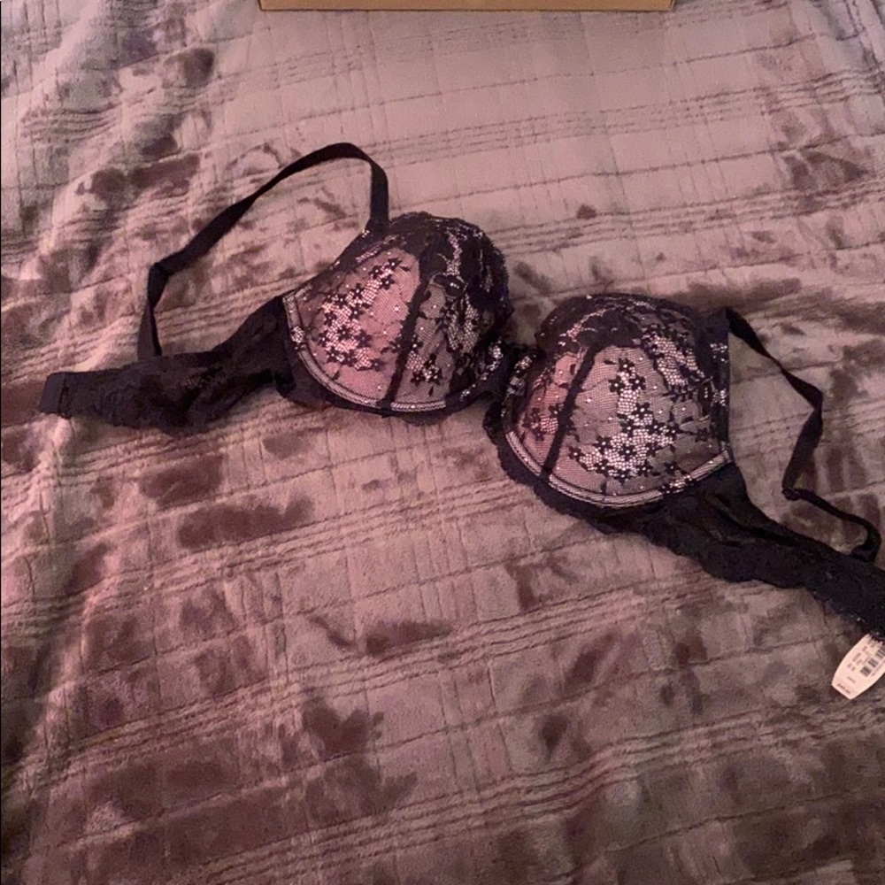 Victoria’s secret bra
